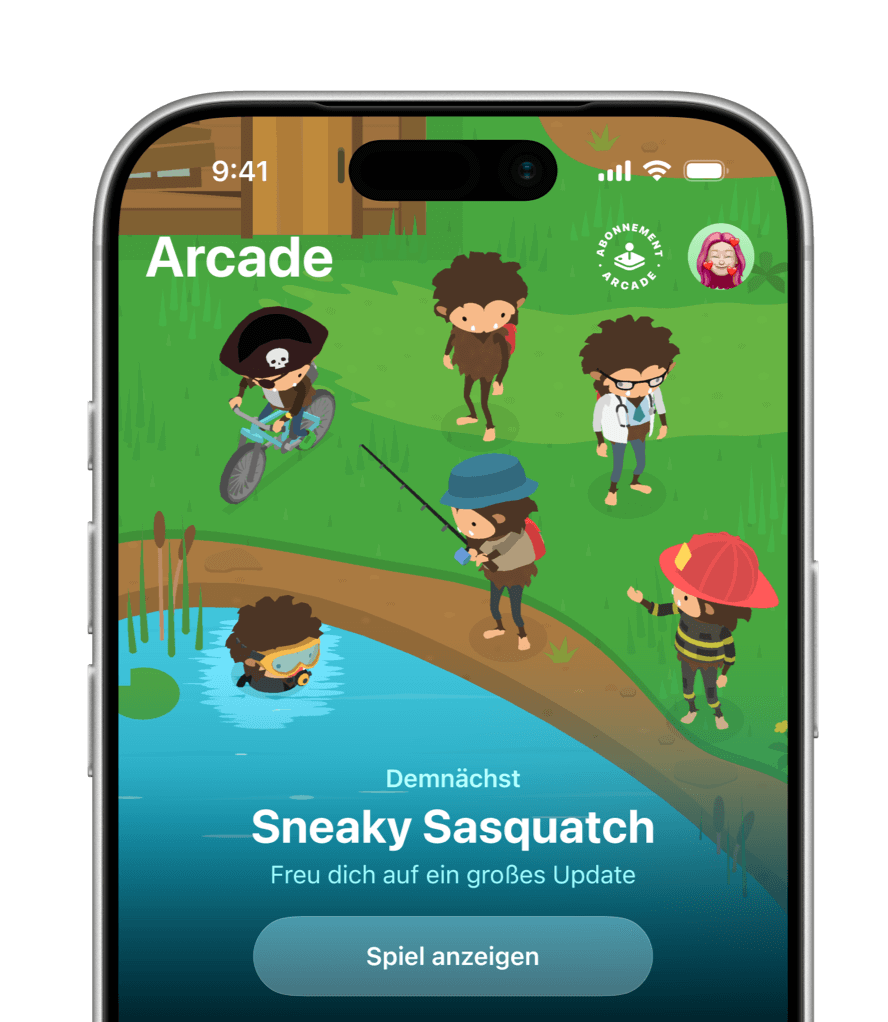 Ein iPhone im Hochformat zeigt die Apple Games-App. Darauf ist eine Kachel mit dem Spiel „Sneaky Sasquatch“ zu sehen. Sie zeigt sechs Bigfoots, die alle unterschiedlichen Aktivitäten nachgehen.