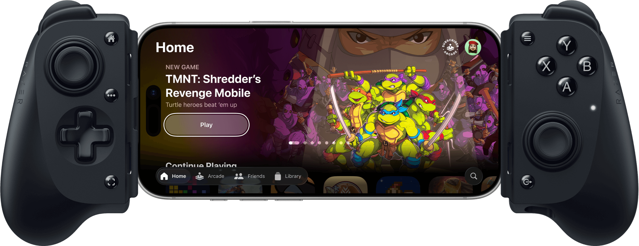 Un controler de joc Razer Kishi, conectat la un iPhone în modul peisaj, ce afișează ecranul Acasă al aplicației Apple Games cu jocul TMNT: Shredder's Revenge Mobile, unde cele patru țestoase sunt înconjurate de soldați din Foot Clan și de Shredder pe fundal.